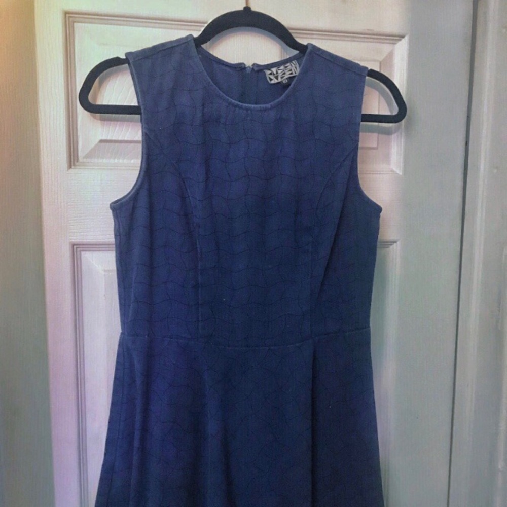 Dusen Dusen Navy Dress size 10